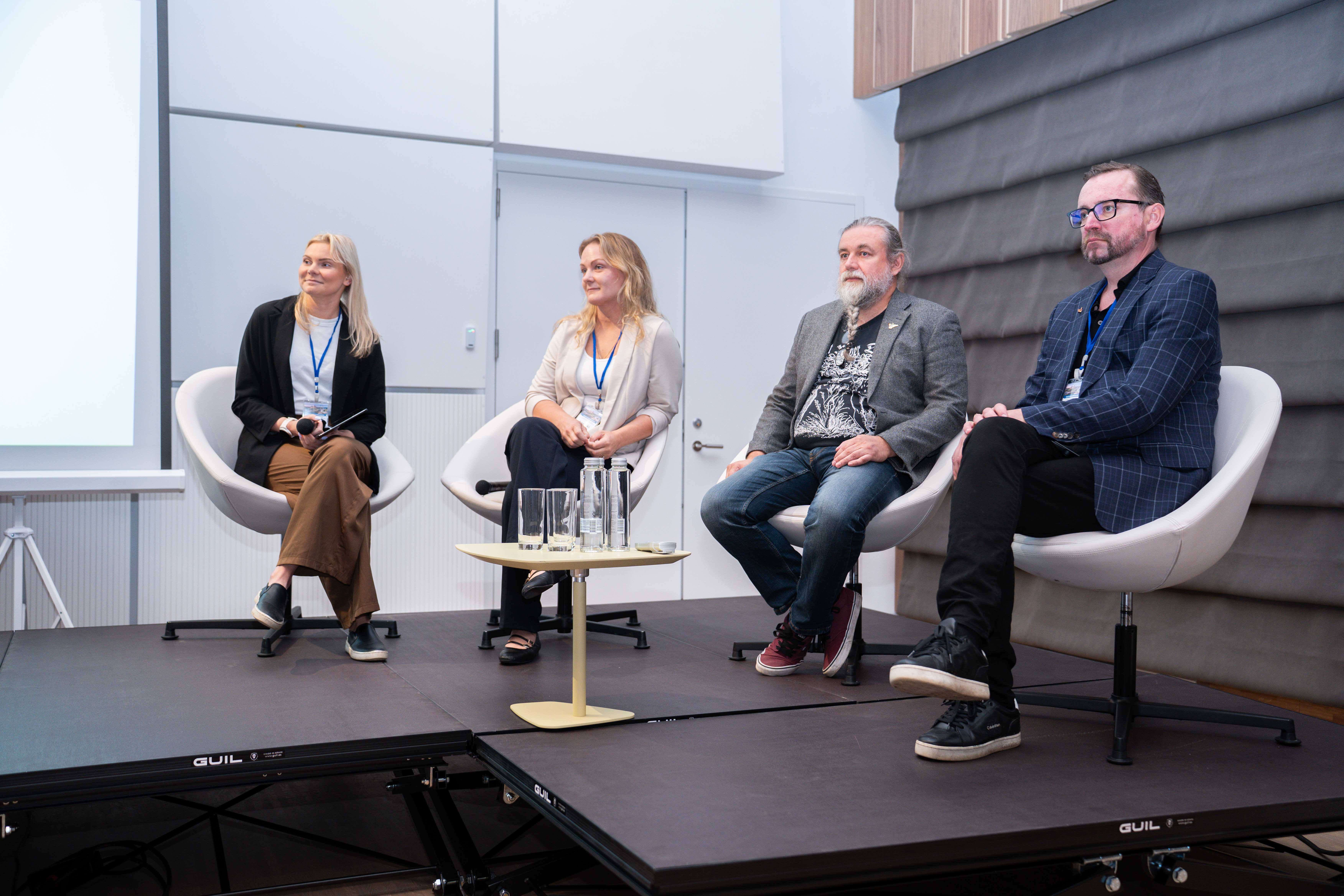 II töötoa panelistid