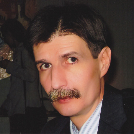 Sergei Dotsenko_vene filoloogia.jpg