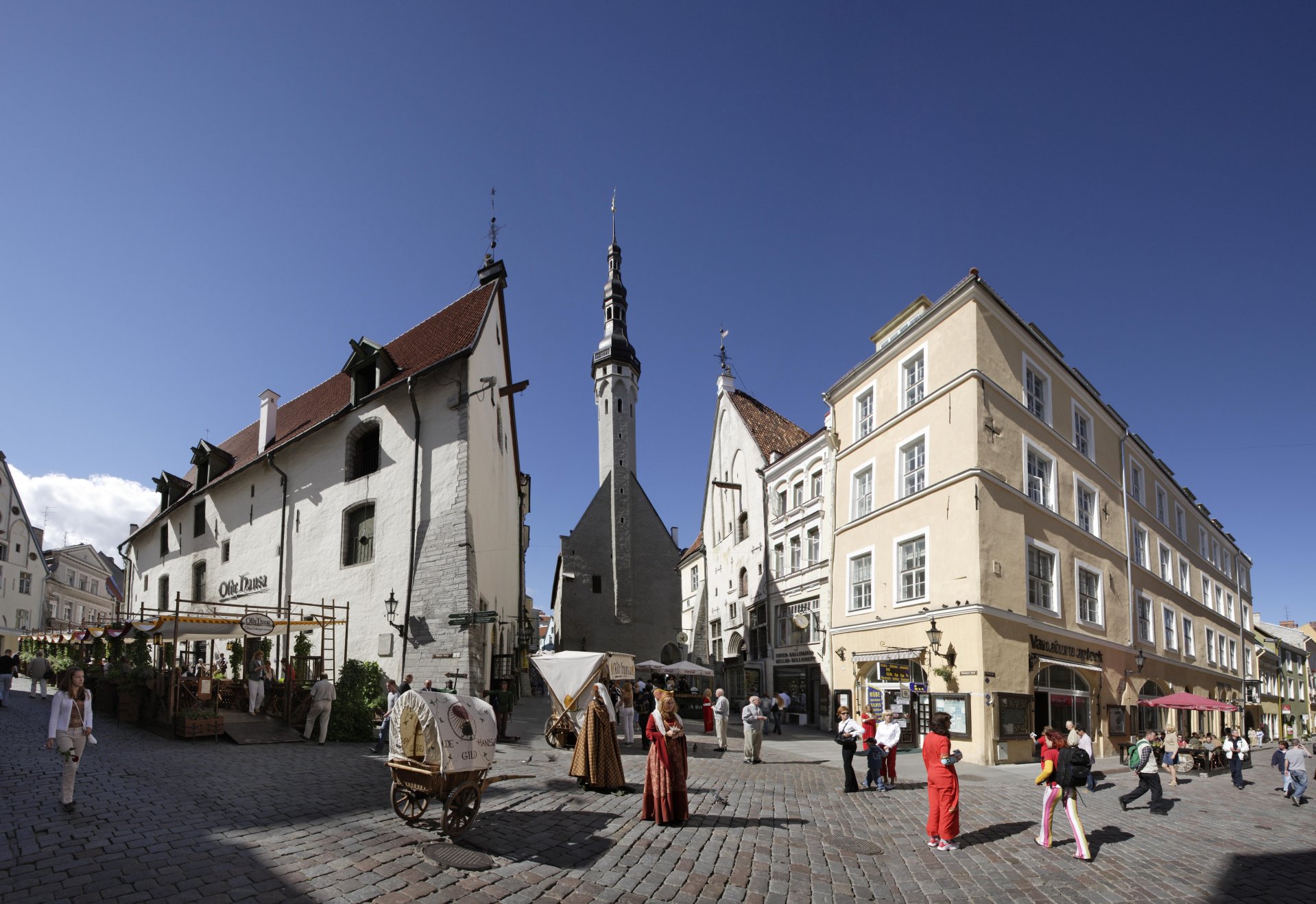 Tallinn%20Streets%20od%20Old%20Town_Toomas%20Tuul.jpg