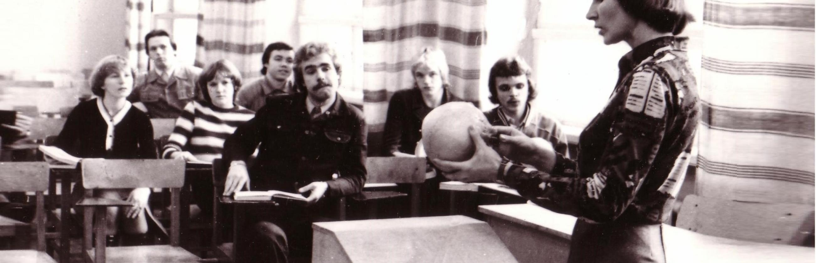 Meeli Roosalu dotsent