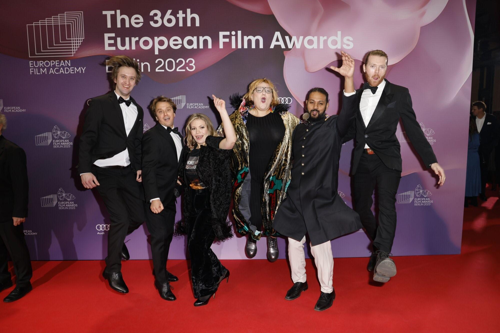 SMOKE SAUNA SISTERHOOD team (Picture: BERLIN, GERMANY - DECEMBER 9: Hendrik Mägar, Marianne Ostrat, Anna Hints, Tushar Prakash, Ants Tammik during the red carpet of the 36th European Film Awards at ARENA Berlin on December 9, 2023, in Berlin, Germany. (Photo by: Sebastian Gabsch)) Smoke Sauna Sisterhood crew