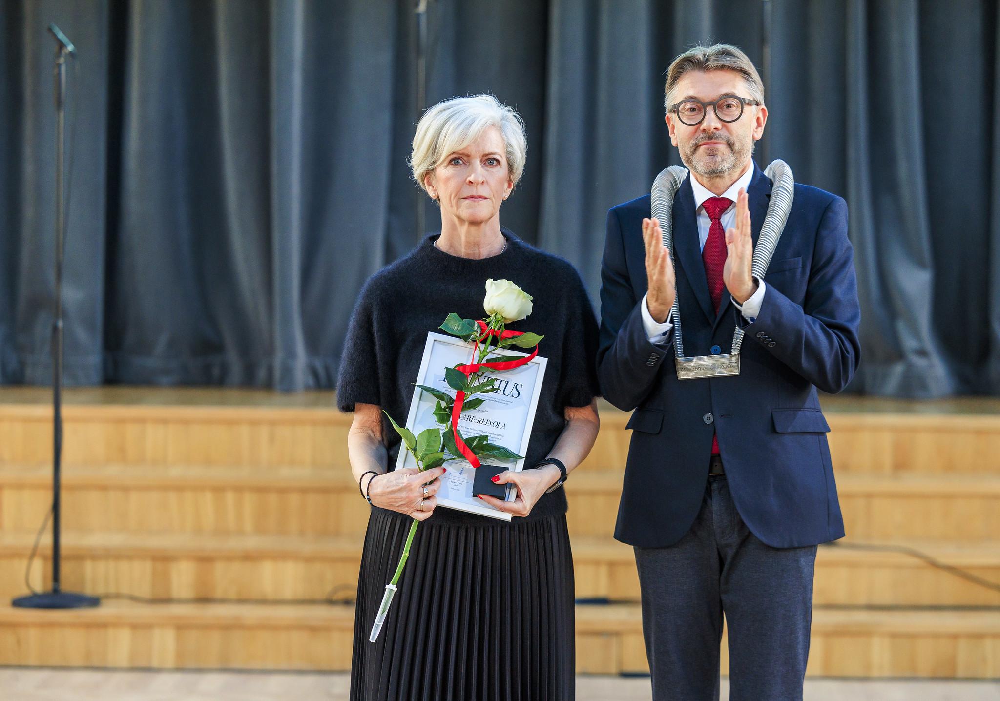 Tallinna Ülikooli teenetemärgi pälvis õppekorralduse spetsialist Anne Vare-Reinola