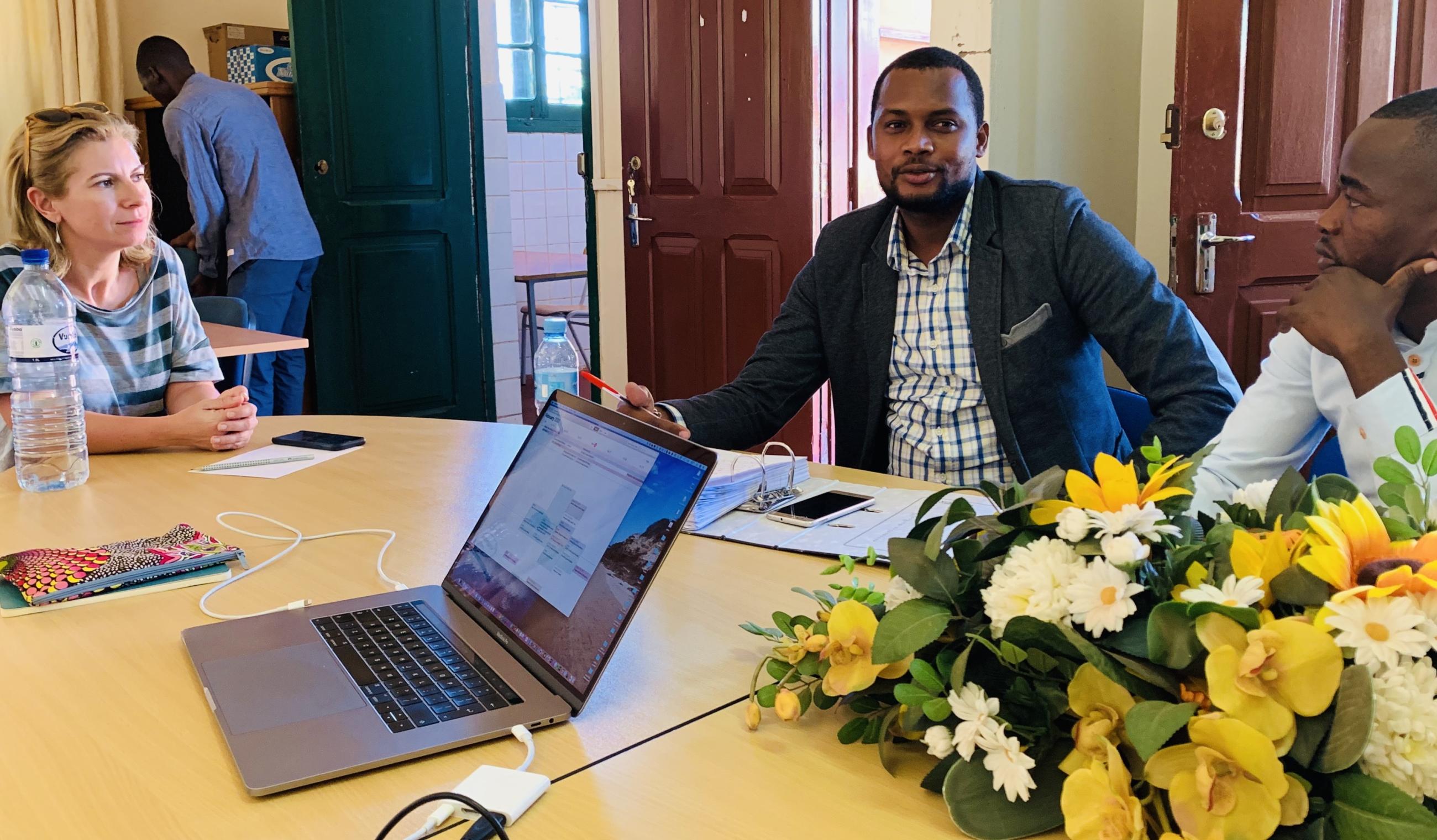 Work meeting between parties