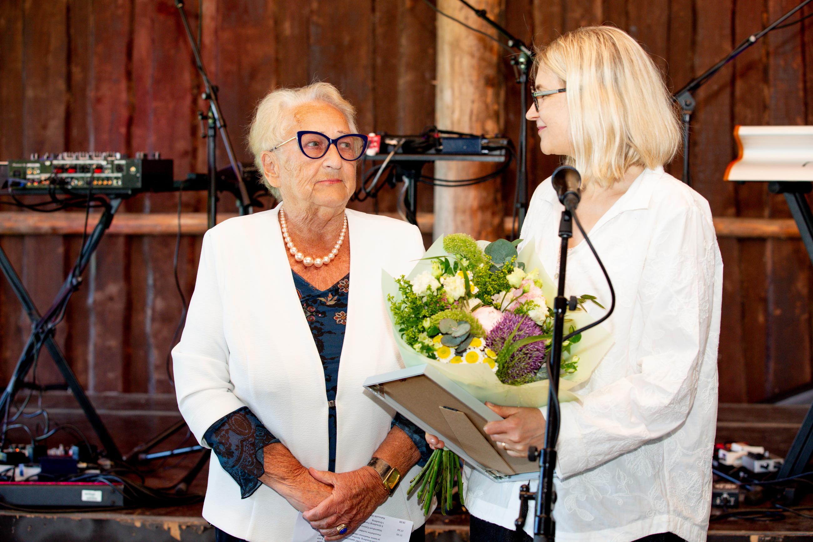 Ene Grauberg ja Liisi Keedus 