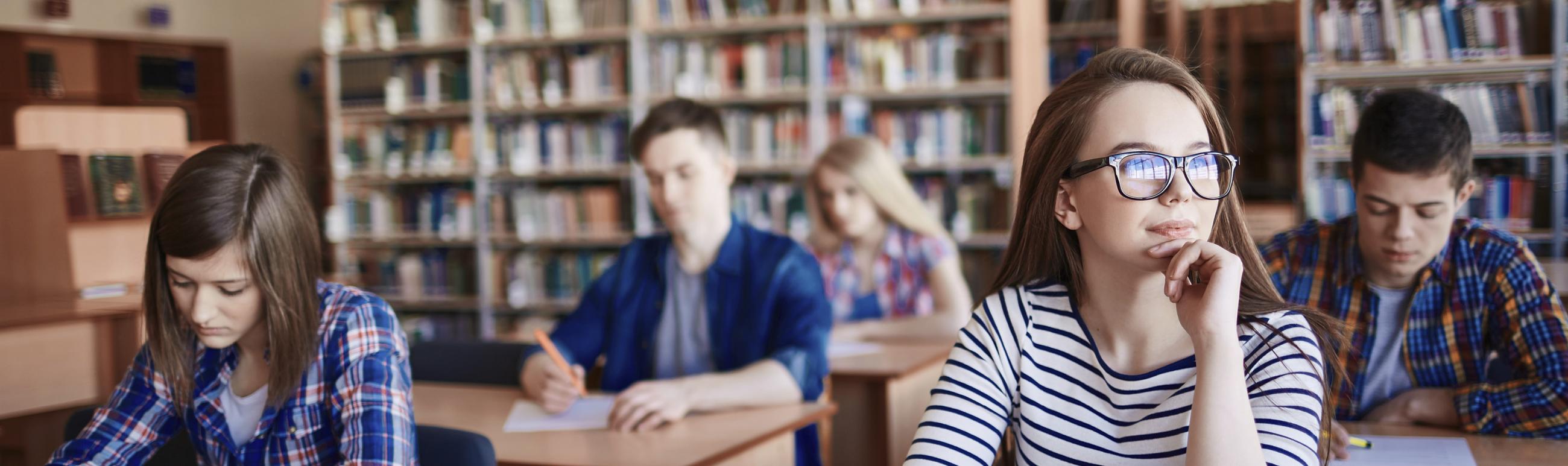 girl looking away in a group of people