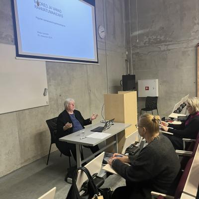 Marju Lauristin Tallinna Ülikoolis lugemisuuringut tutvustamas