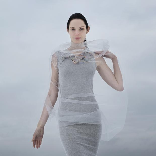 Self-perception changing dress