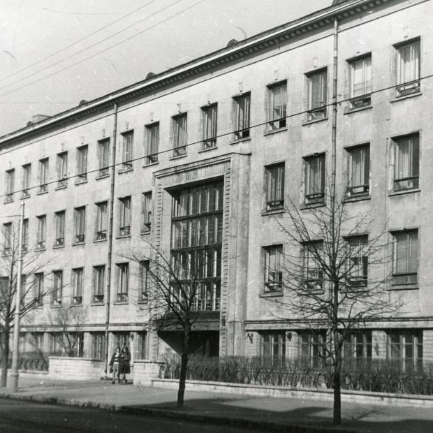 Eduard Vilde nimeline Tallinna Pedagoogiline Instituut