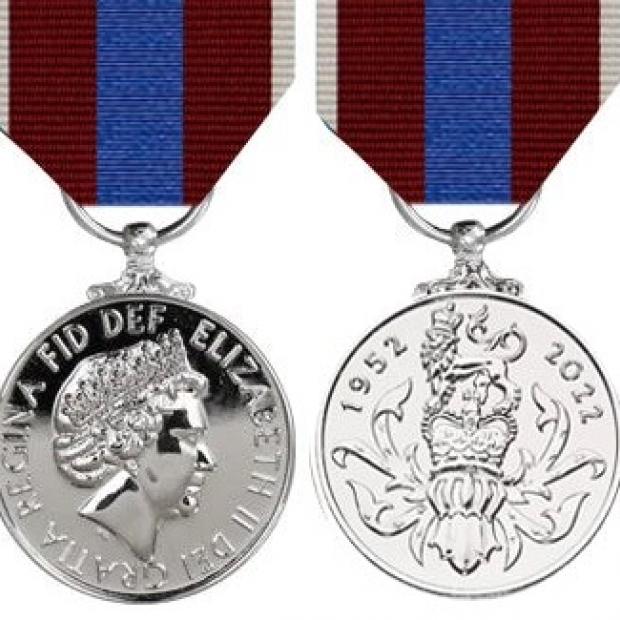 The 2022 Platinum Jubilee Miniature Medal