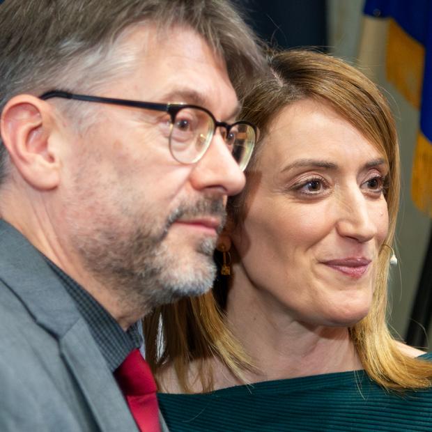 Tõnu Viik, Roberta Metsola