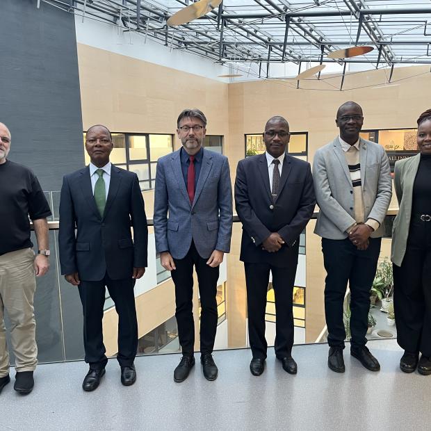 delegatsioon ja rektor