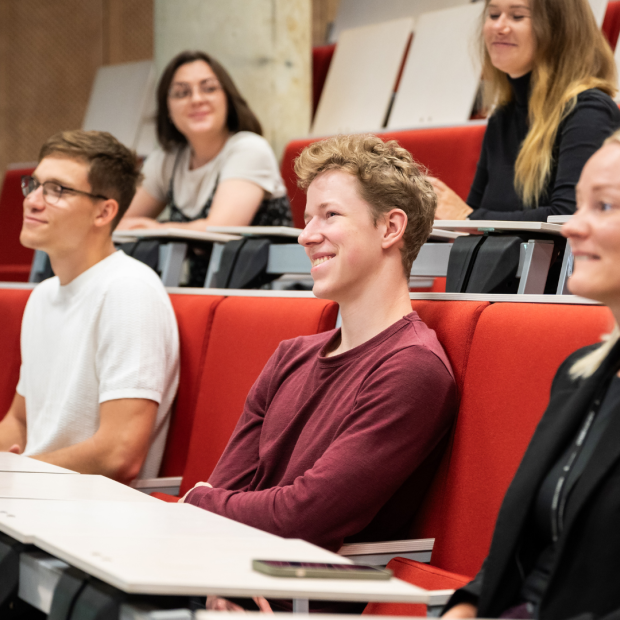 Filosoofia, poliitika ja majandus