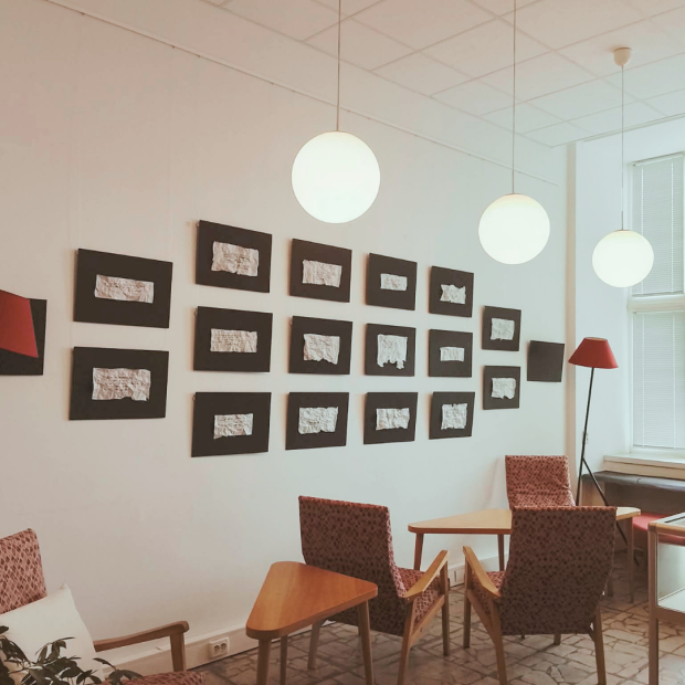 Akadeemilise Raamatukogu galeriis avati näitus „Tsitaadid raamatukogult“
