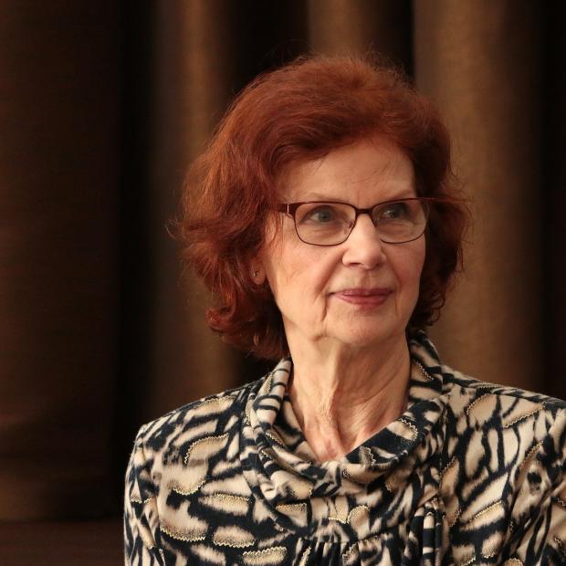 Airi Värnik emeriit