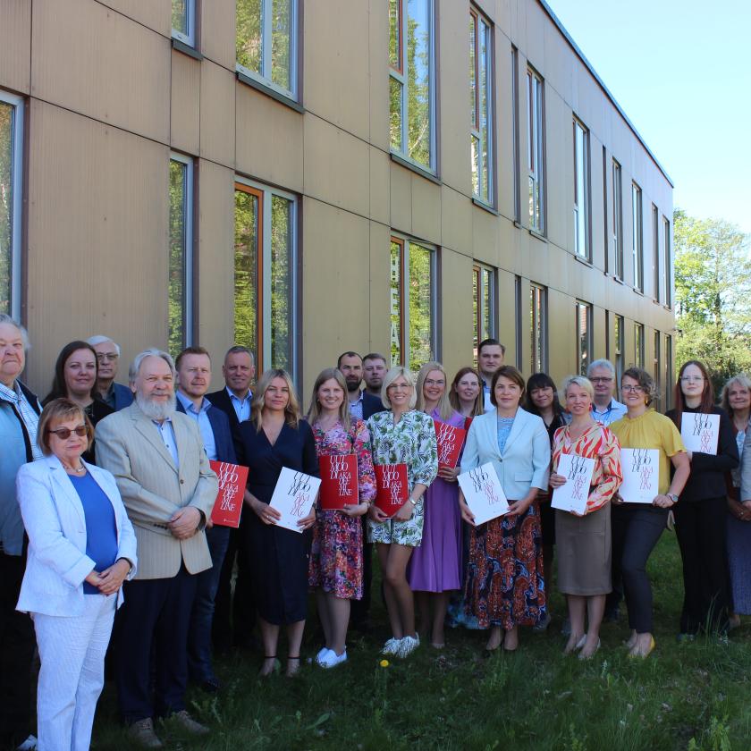 Kohaliku valitsemise mikrokraadi spetsialistid tähistavad edu