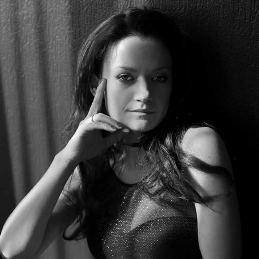 Anna Murulauk communication management