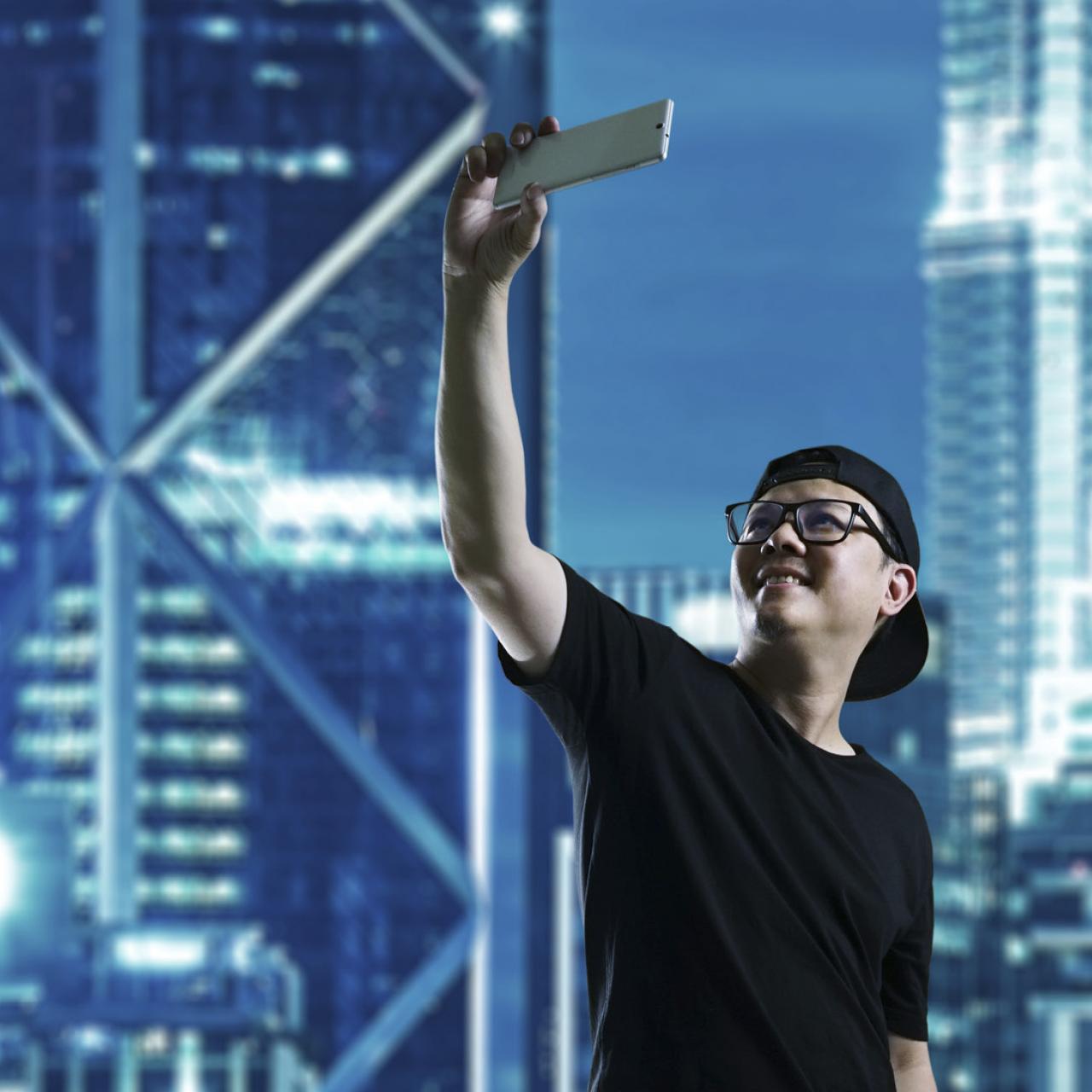 inimene teeb endast pilti